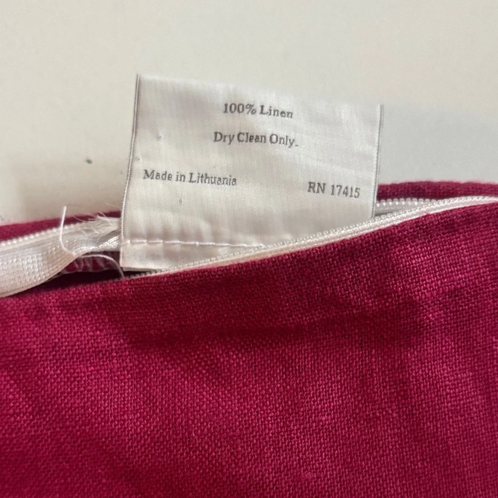 SFERRA Deep Raspberry Linen Pillow Case Cover set of 2